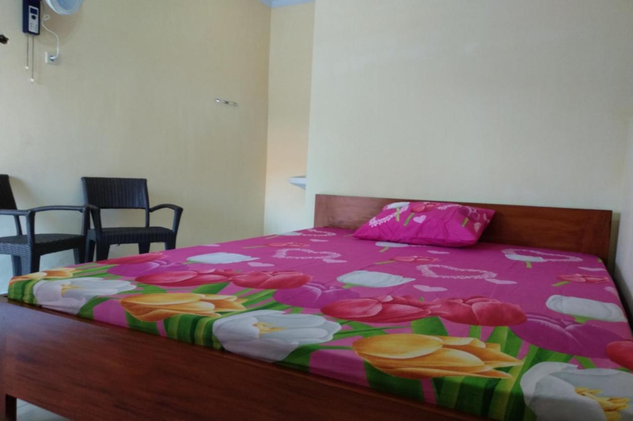 Kelapa Gading Homestay Syariah Redpartner Banyuwangi  Ngoại thất bức ảnh
