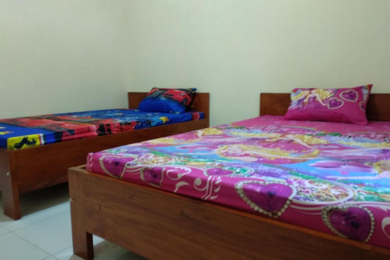 Kelapa Gading Homestay Syariah Redpartner Banyuwangi  Ngoại thất bức ảnh